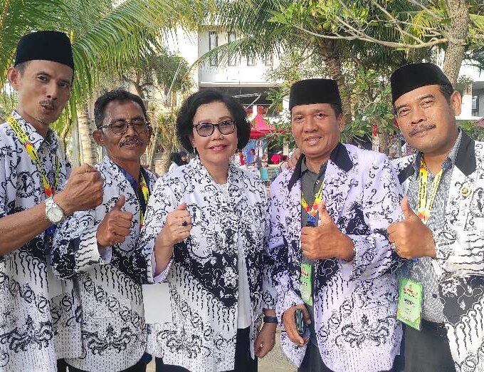 Menolak Lupa, PGRI Bersama KSPI Perjuangkan Honorer