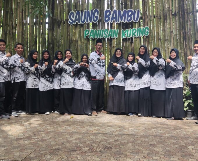 Sinergi PGRI: Ketua Kota Dukung Pengurus Baru Cabang Kecamatan Cilegon untuk Program 2025–2030