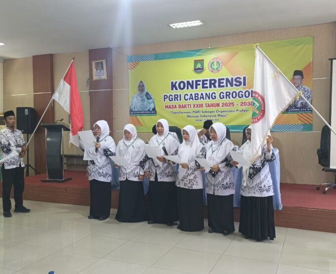 Umi Alviyah Terpilih Pimpin PGRI Cabang Grogol, Dindikbud dan Camat Dorong Guru Jadi Pelopor Inovasi Pendidikan