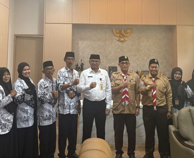 Sinergi Hangat, Sekda Kota Cilegon Sambut Pengurus PGRI