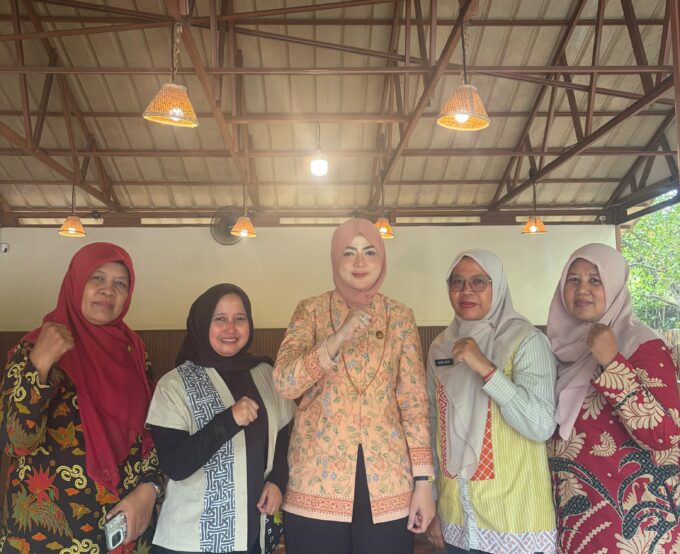 Sambut HUT PGRI dan HGN, Ibunda Guru Restui dan Dukung Penuh Acara Guru di Kota Cilegon